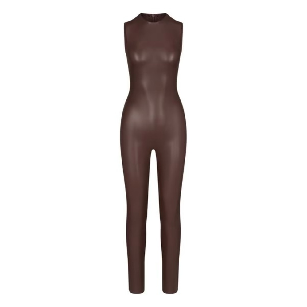 SKIMS Faux Leather Catsuit in cocoa, XXS. Brand new with tags